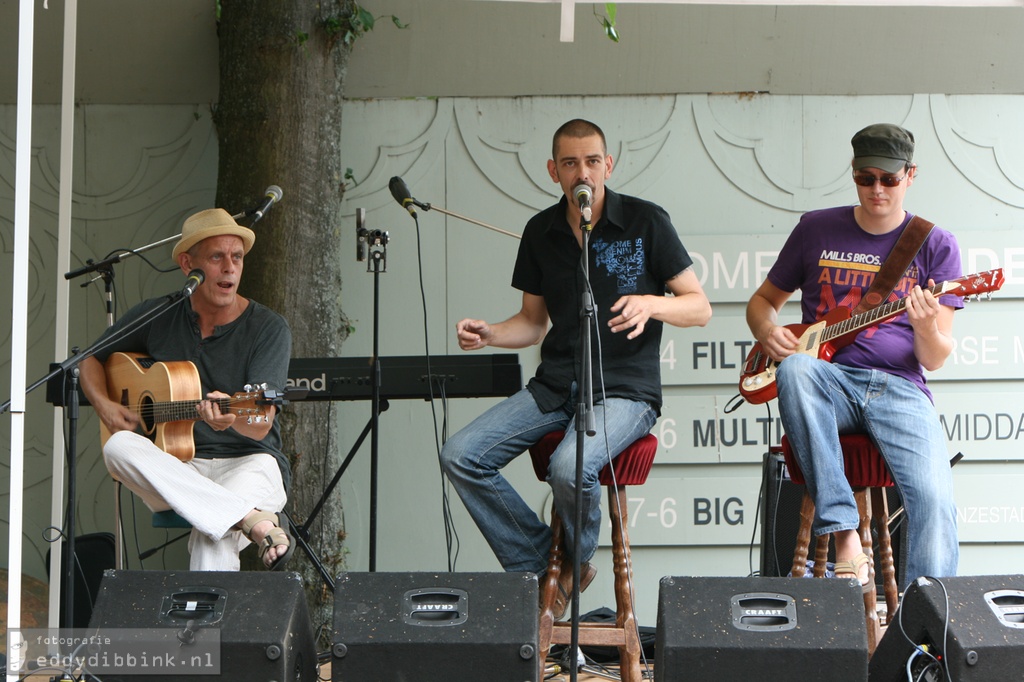 Spook - 2010-07-04 Grote Kerkhof, Deventer - by Eddy Dibbink - 010